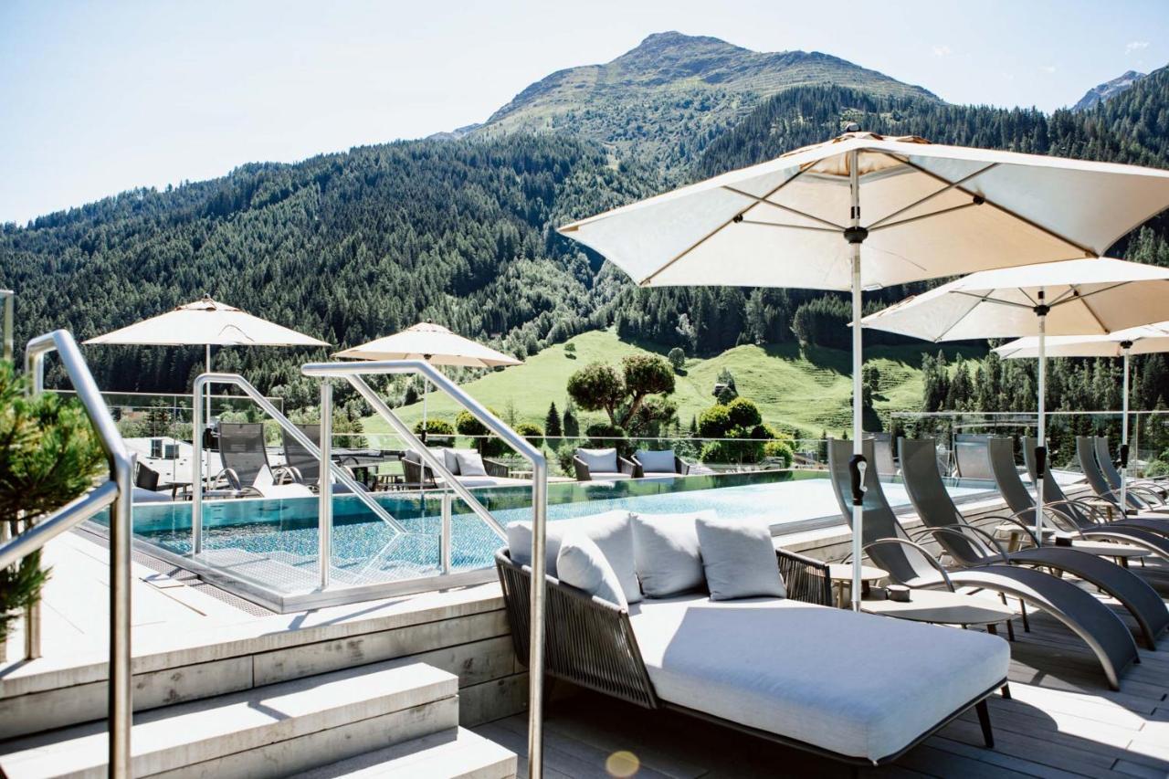 Hotel Arlmont 4 Stern Superior Sankt Anton am Arlberg Ngoại thất bức ảnh