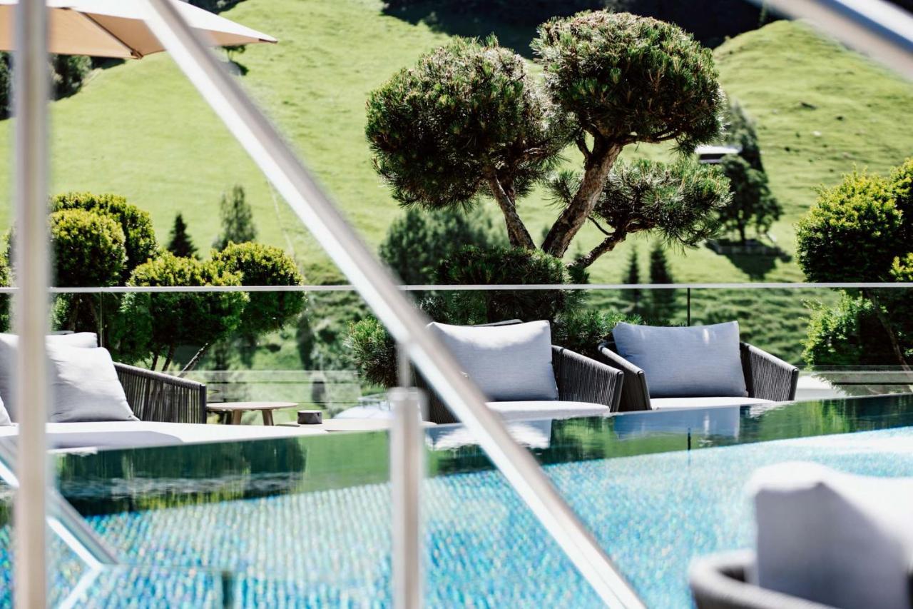 Hotel Arlmont 4 Stern Superior Sankt Anton am Arlberg Ngoại thất bức ảnh