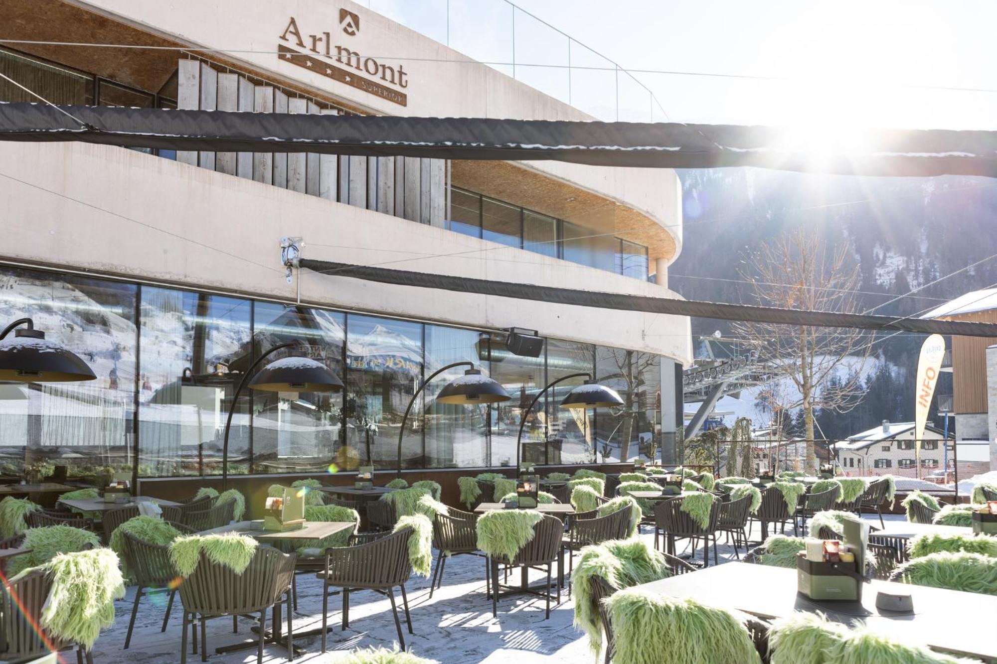 Hotel Arlmont 4 Stern Superior Sankt Anton am Arlberg Ngoại thất bức ảnh