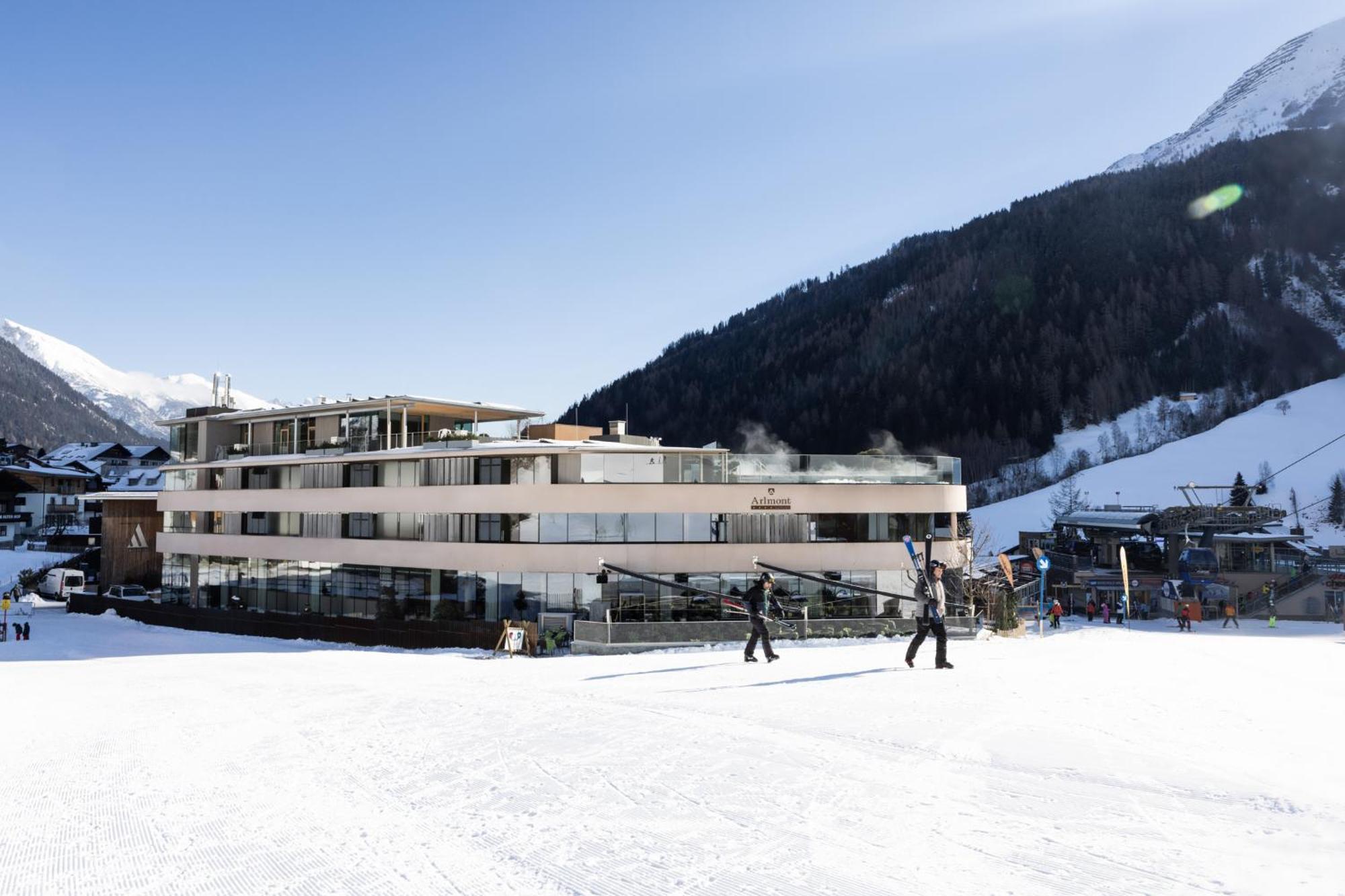Hotel Arlmont 4 Stern Superior Sankt Anton am Arlberg Ngoại thất bức ảnh
