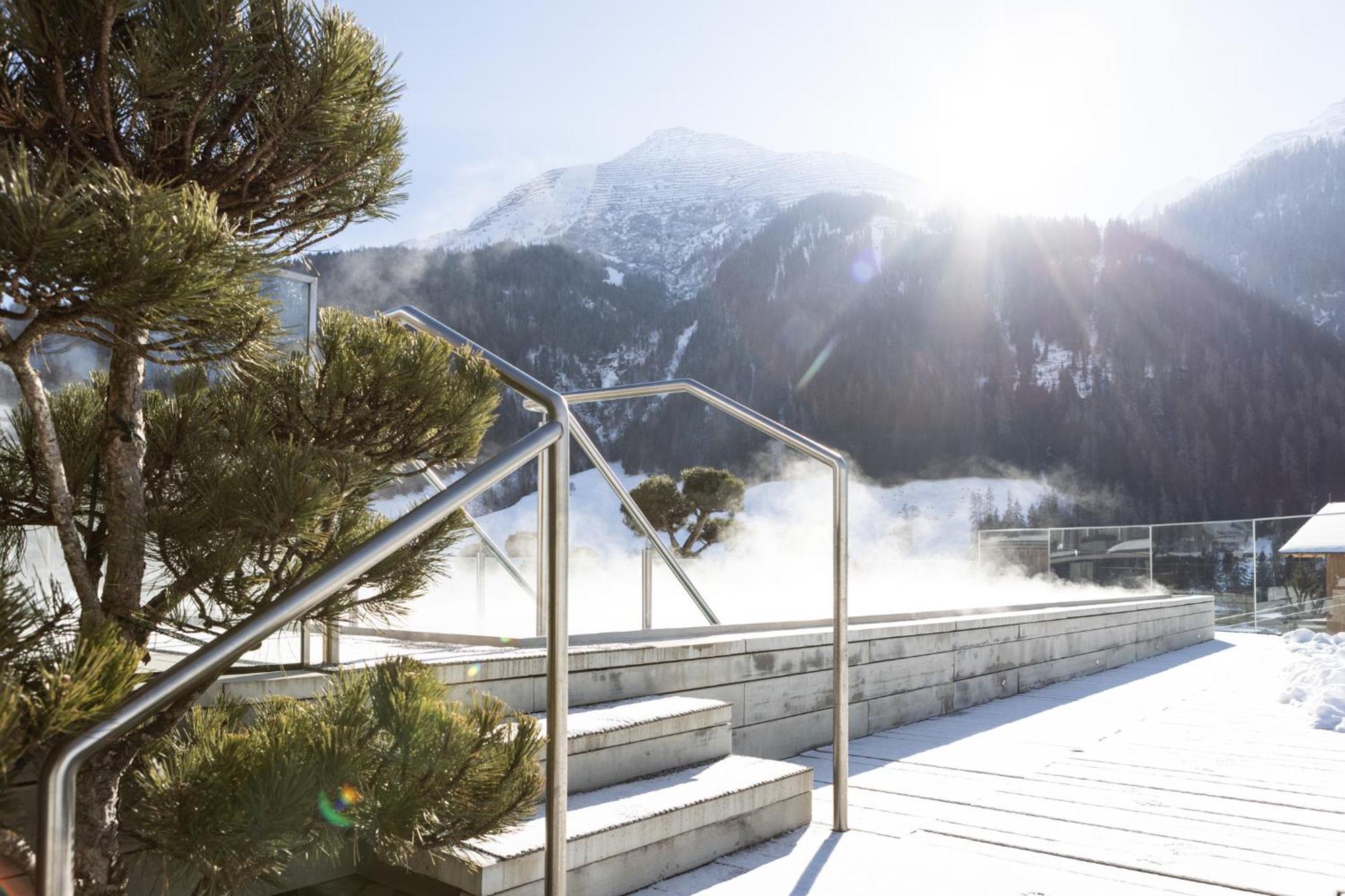 Hotel Arlmont 4 Stern Superior Sankt Anton am Arlberg Ngoại thất bức ảnh