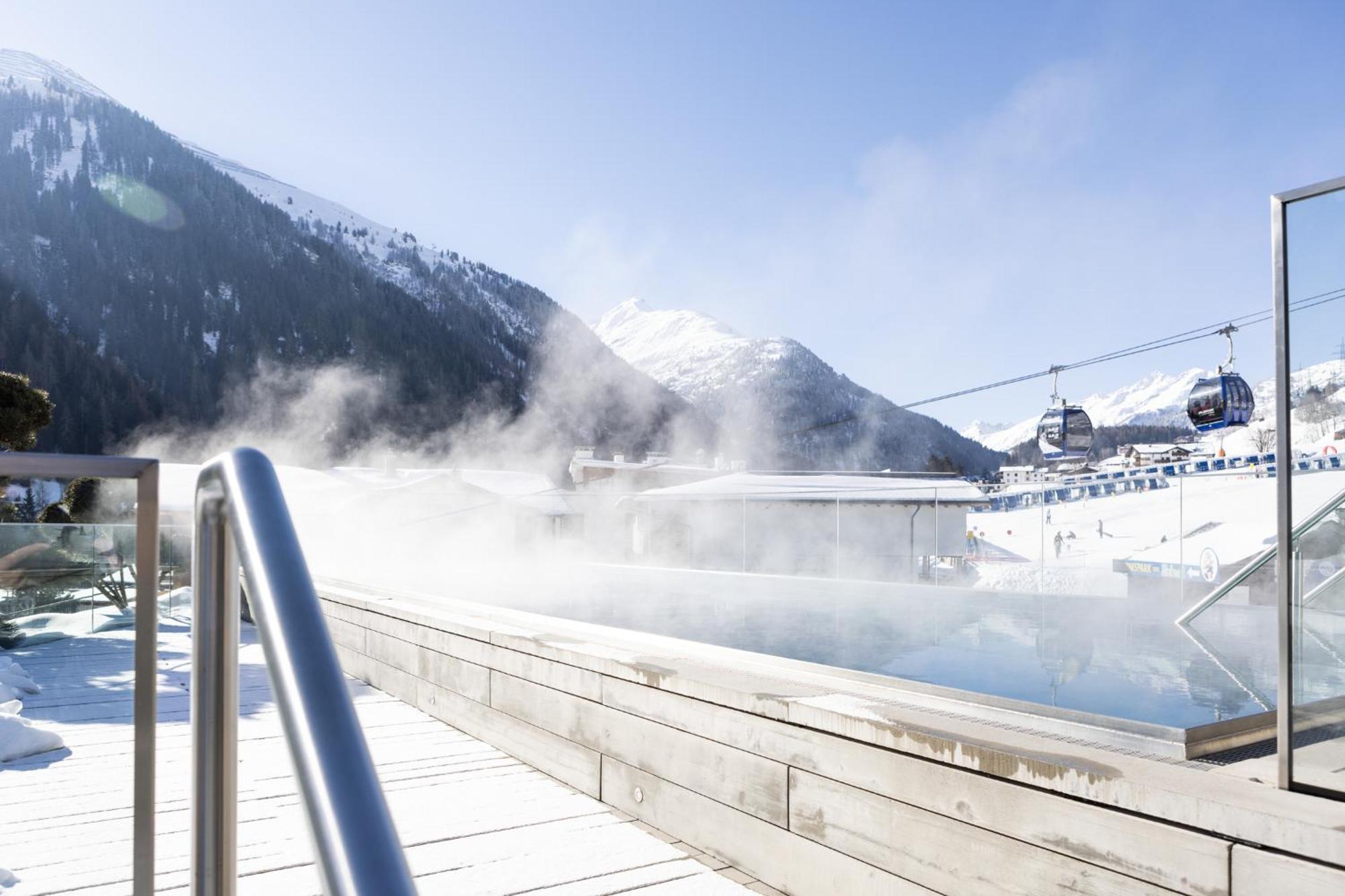 Hotel Arlmont 4 Stern Superior Sankt Anton am Arlberg Ngoại thất bức ảnh